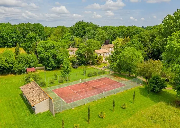 度假居 Du Moulin De La Virvee